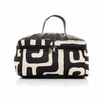Load image into Gallery viewer, Indima Toiletry Bag
