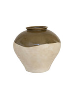 Load image into Gallery viewer, Victoria Bay Vase
